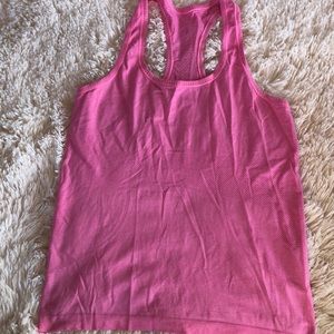 Lululemon swiftly tech Razorback tank
